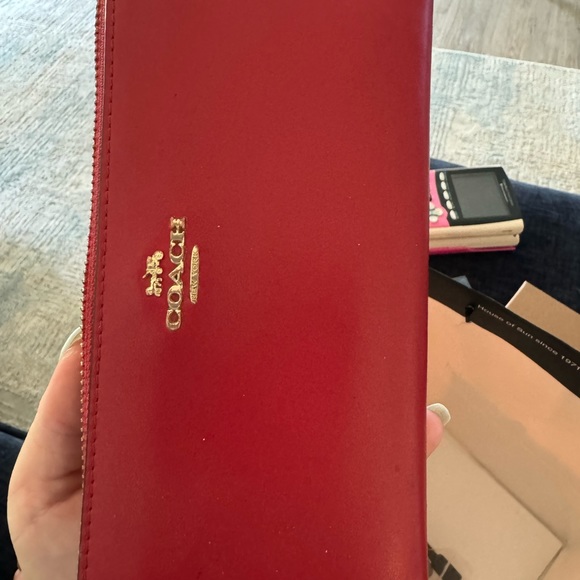 Coach Wallet! - Picture 2 of 4